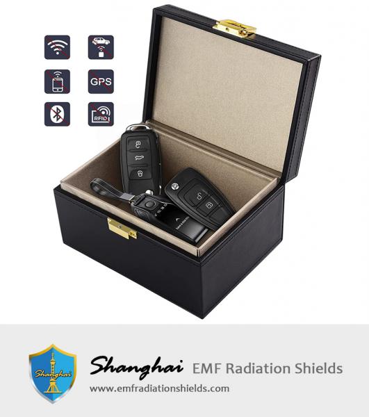 Faraday Box, Key Fob Protector, RFID Box for Car Keys, Carbon Fiber Signal Blocker for Keyless Fob, Car Key Signal Blocker Box
