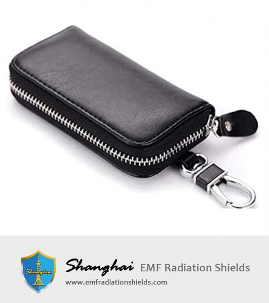 Premium Leather Car Key Holder Bag Keychain Case Wallet with 6 Hooks Zipper Closure